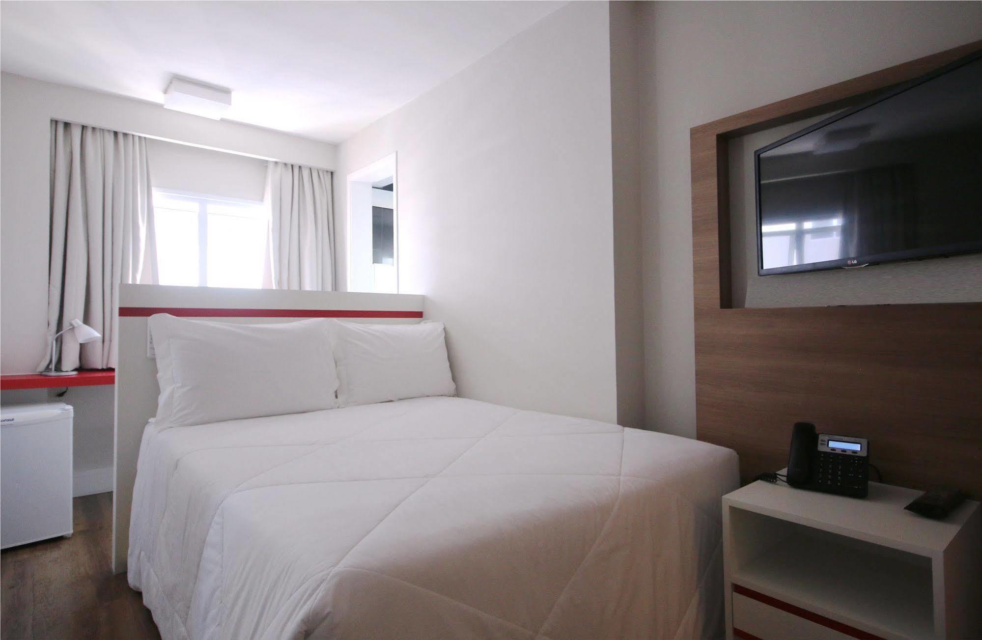 Ez Aclimacao Hotel São Paulo Exteriér fotografie
